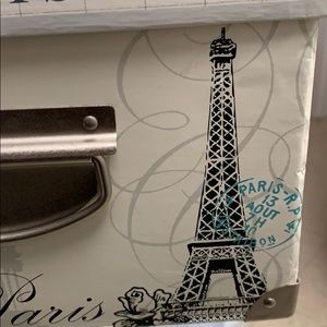 Meet your Posher, Carolyn